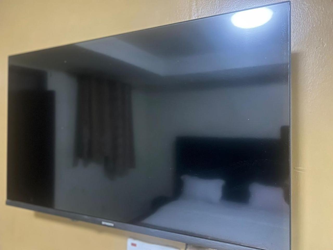 Royal Hotel Apartments カンパラ エクステリア 写真